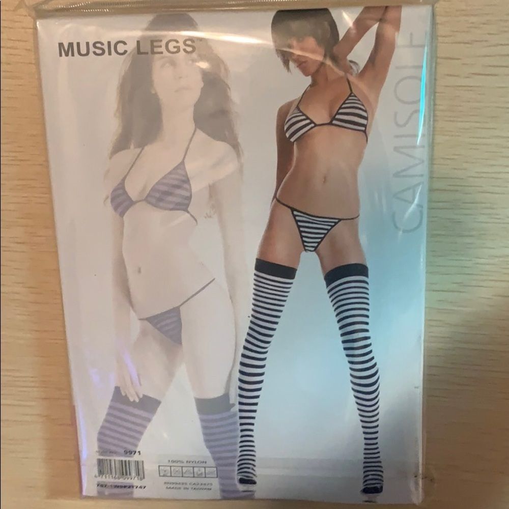 3-Piece Bra, G-String & Thigh Highs Striped Lingerie OS NWT Black/White
